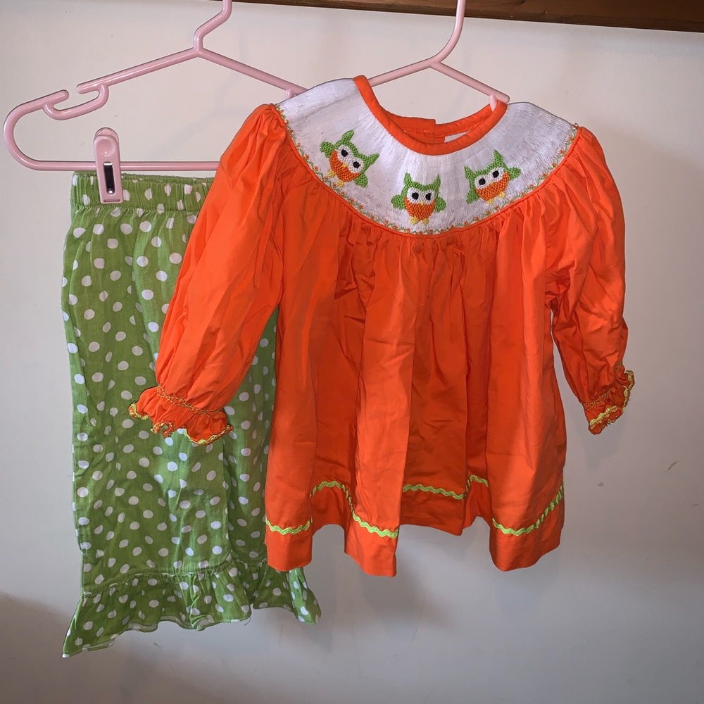Girls Smocked Outfit